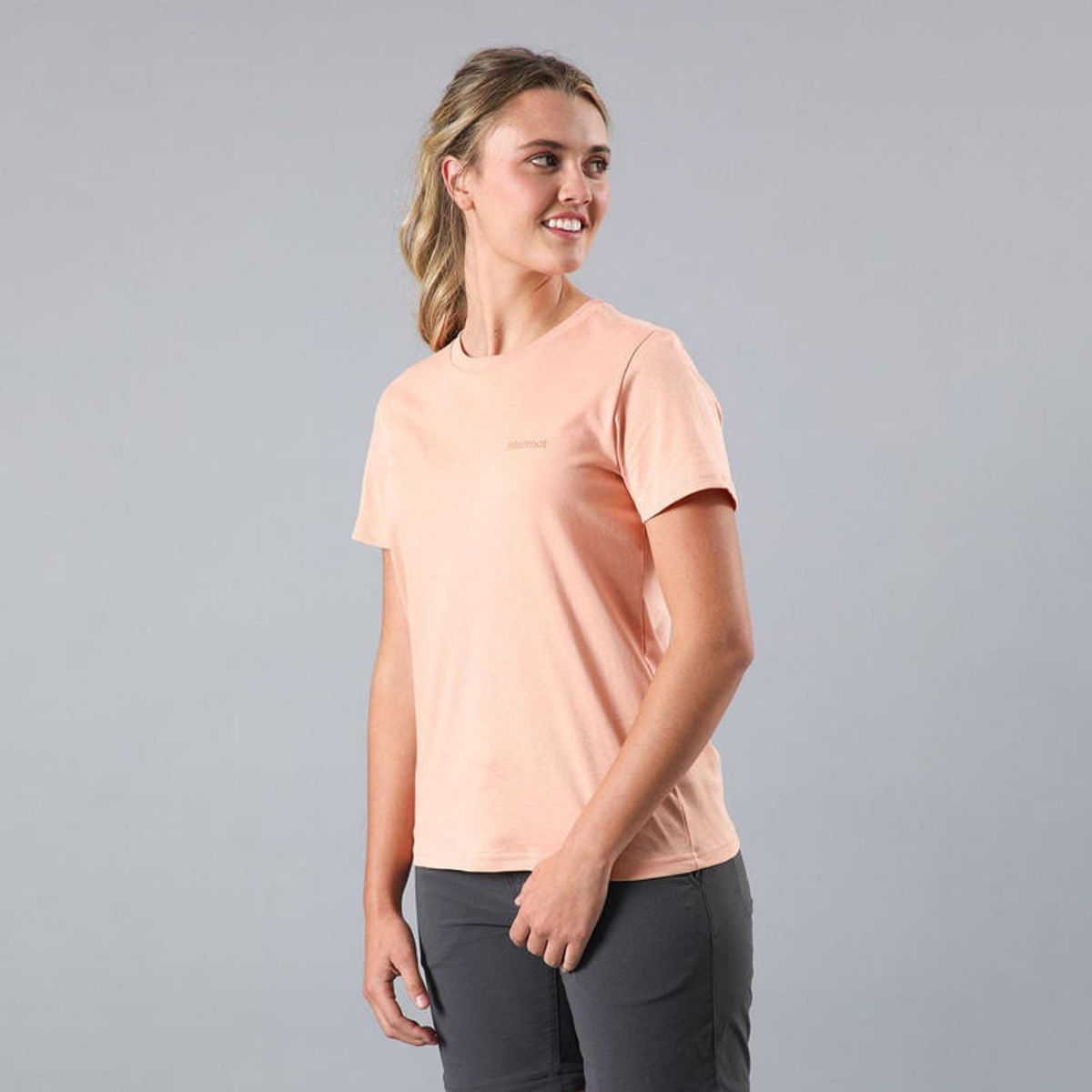 MARMOT - Polera Chest Logo Tee Rosa MARMOT