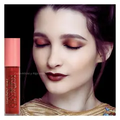 GENERICO - Labial liquido secado matte de larga duracion.