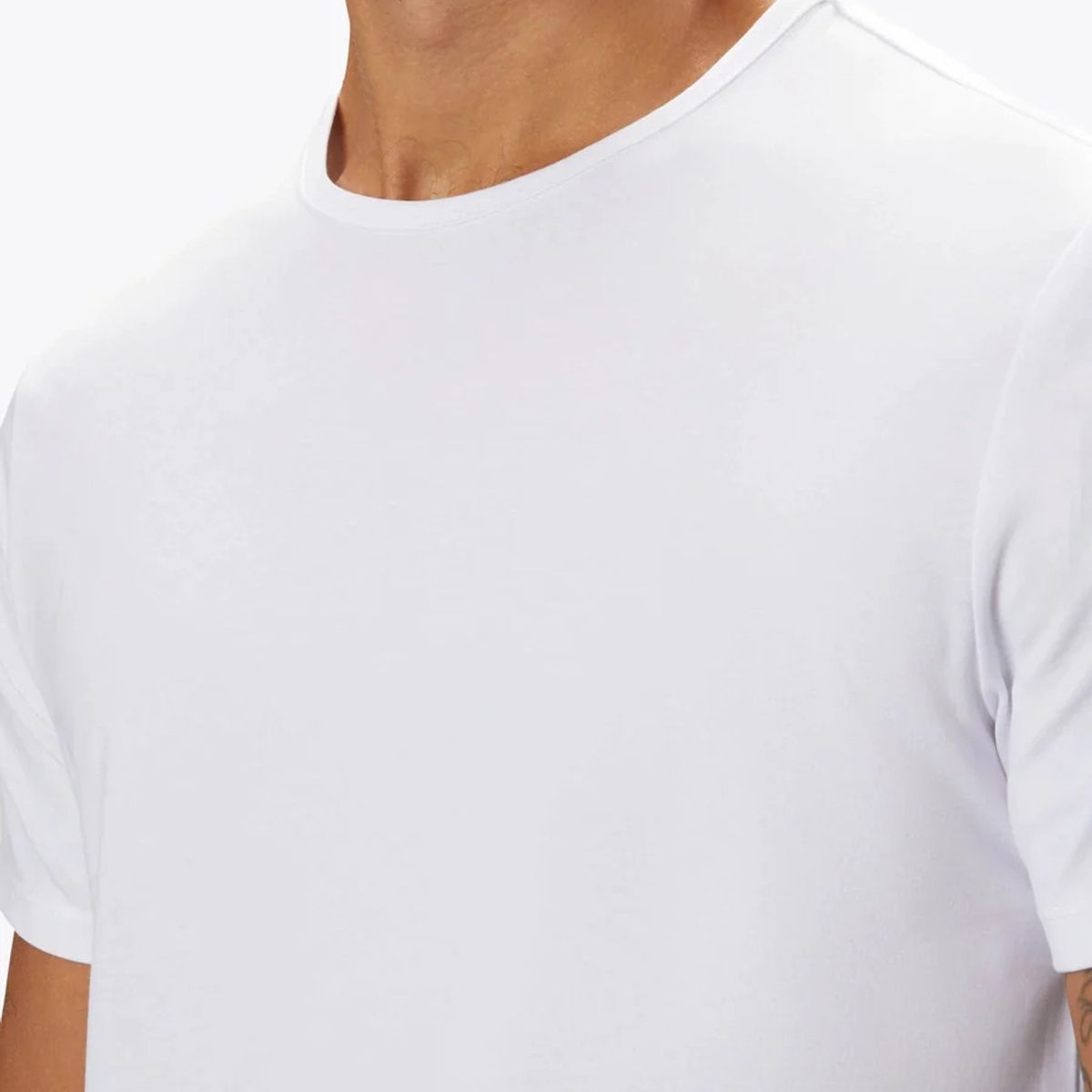 BACK IN TIME - Polera de Bambú Clásica Ultra Suave Back In Time