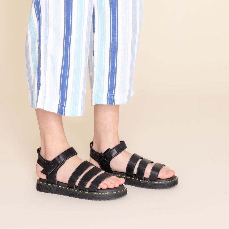 HUSH PUPPIES - Sandalia Martina [30-40] Negro Niña HUSH PUPPIES.