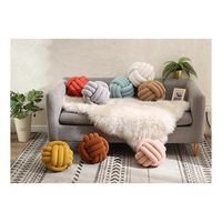 Cojin Decorativo Modelo Nudo Acolchado Color Blanco