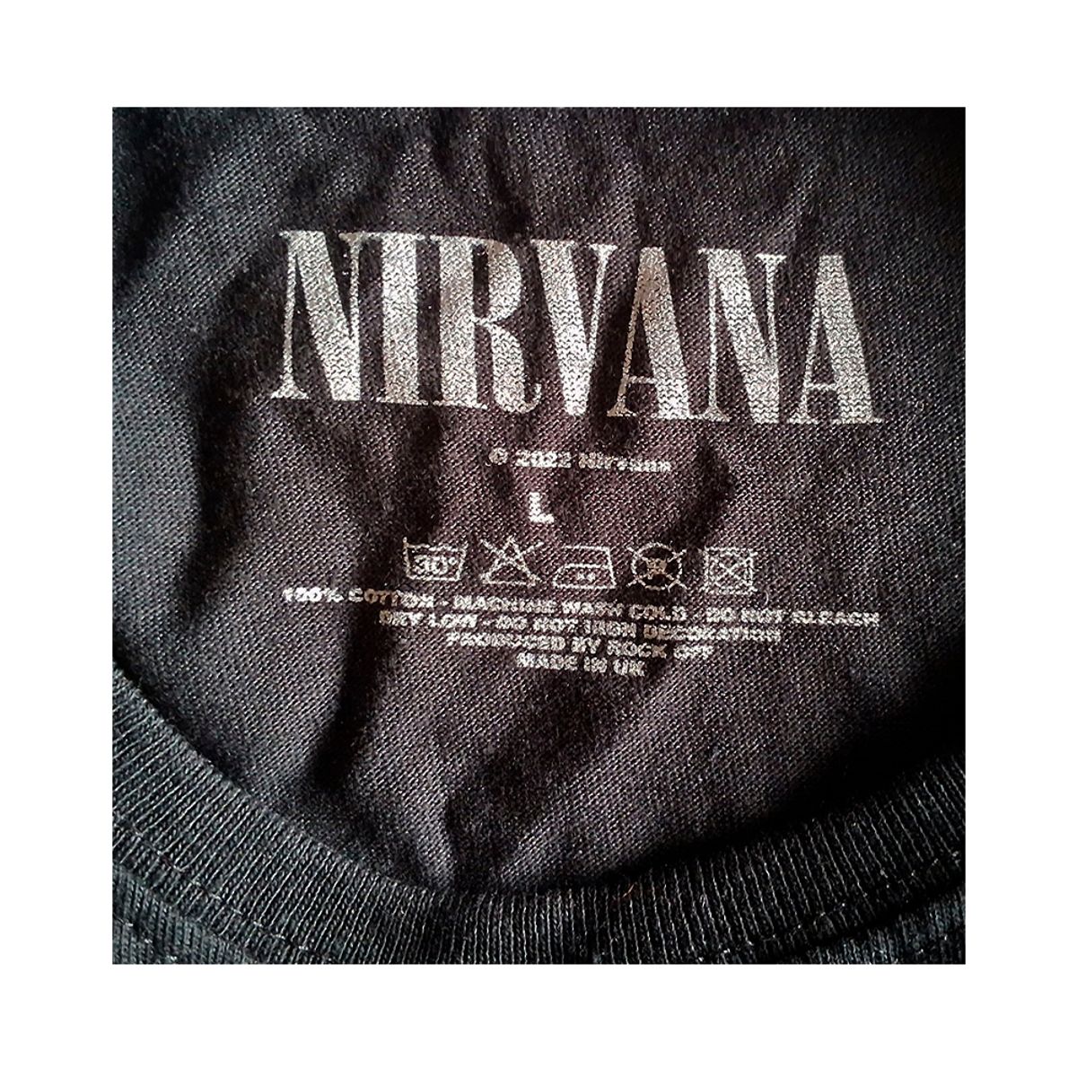 ROCK OFF OFFICIALLY LICENSED PRODUCTS - Polera original de Nirvana con diseño Japan Concert