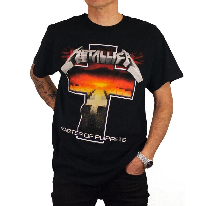ROCK OFF OFFICIALLY LICENSED PRODUCTS - Polera de Metallica con diseño de Master of puppets