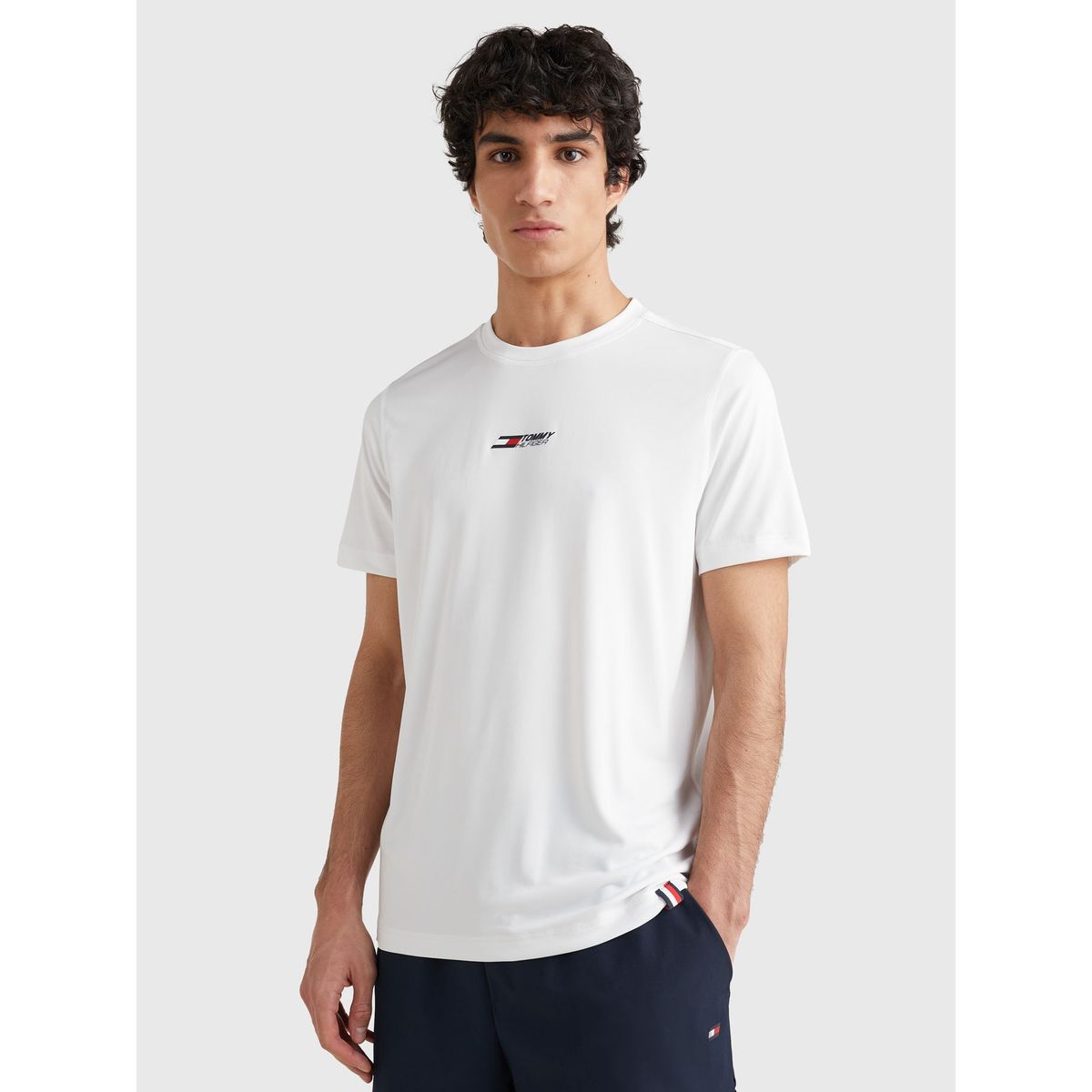 TOMMY HILFIGER - Polera Sport Essential Training Slim Fit Blanco Hombre