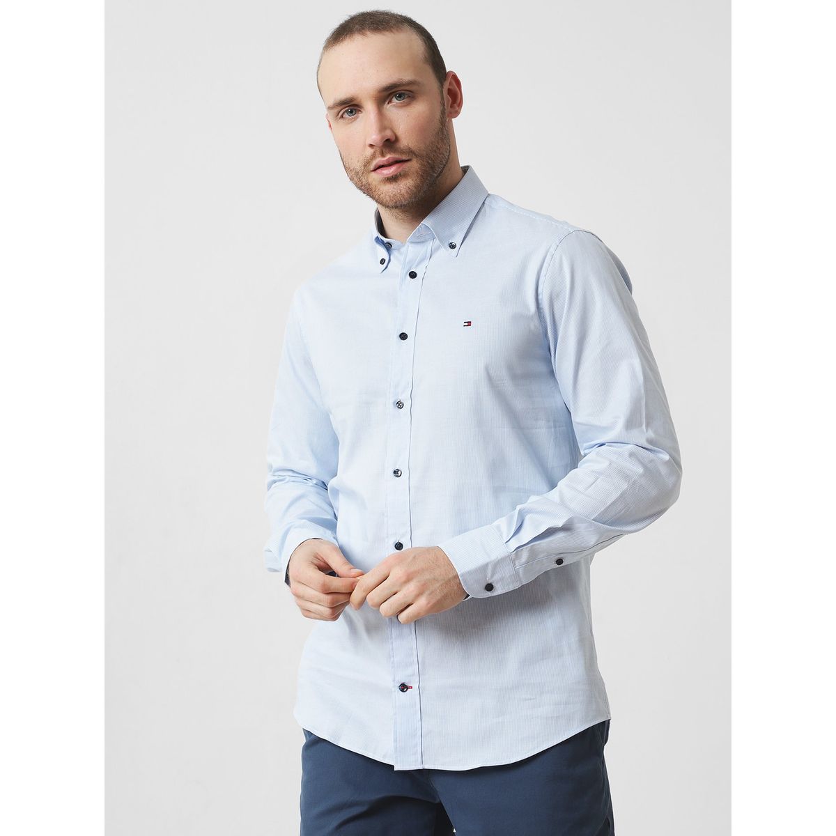 TOMMY HILFIGER - Camisa Hairline A Rayas Regular Fit Celeste Tommy Hilfiger