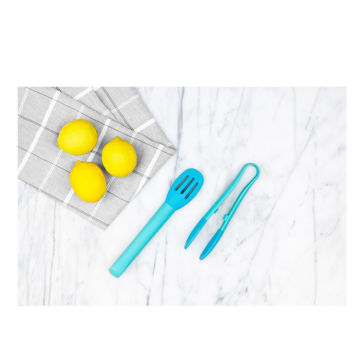 GENERICO - Set De 2 Pinzas De Silicona Mad Hungry Celeste