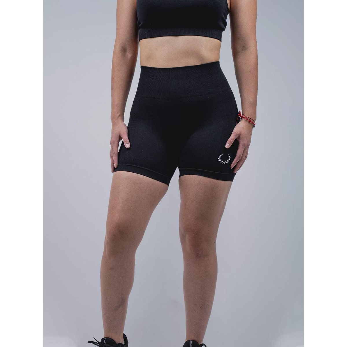 TROS - Empower Seamless Short Negro - Negro