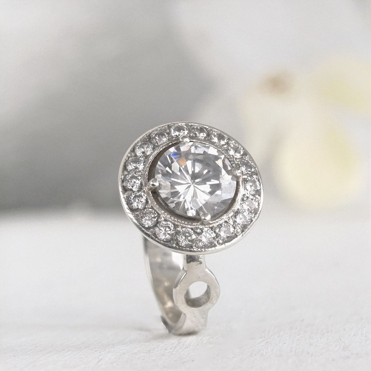 GENERICO - Anillo de Plata 950 Mujer Solitario Halo de Circones