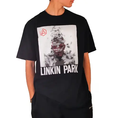 ROCK OFF OFFICIALLY LICENSED PRODUCTS - Polera original de Linkin Park con diseño de Living Things.-