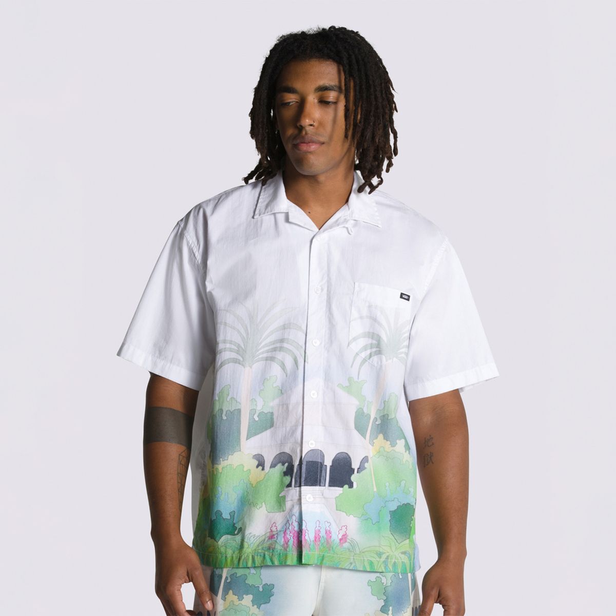 VANS - Polera Manga Corta Holiday Ss Shirt Blanco Hombre VANS