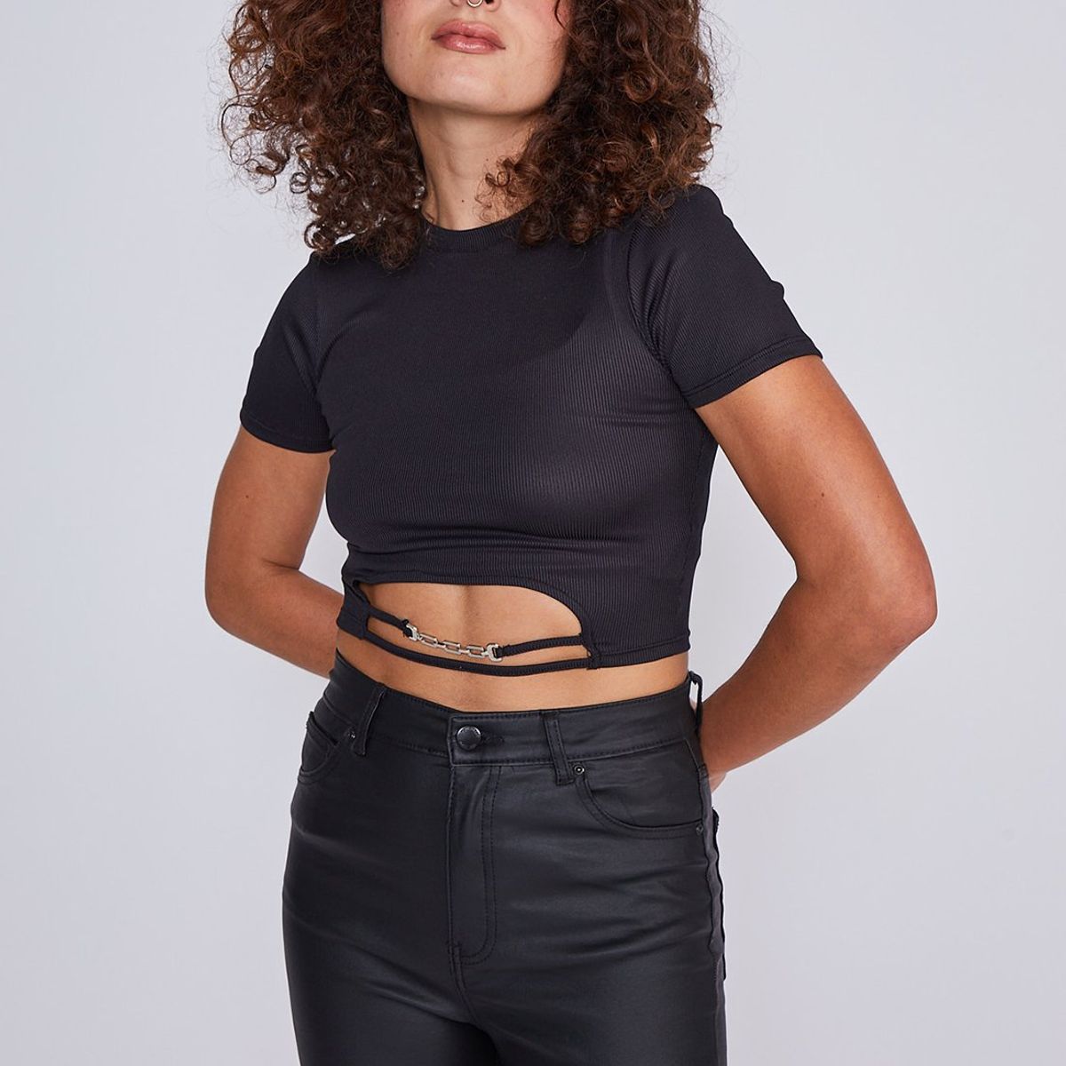 SIOUX - Polera Mujer Tiras Metal Negro Sioux