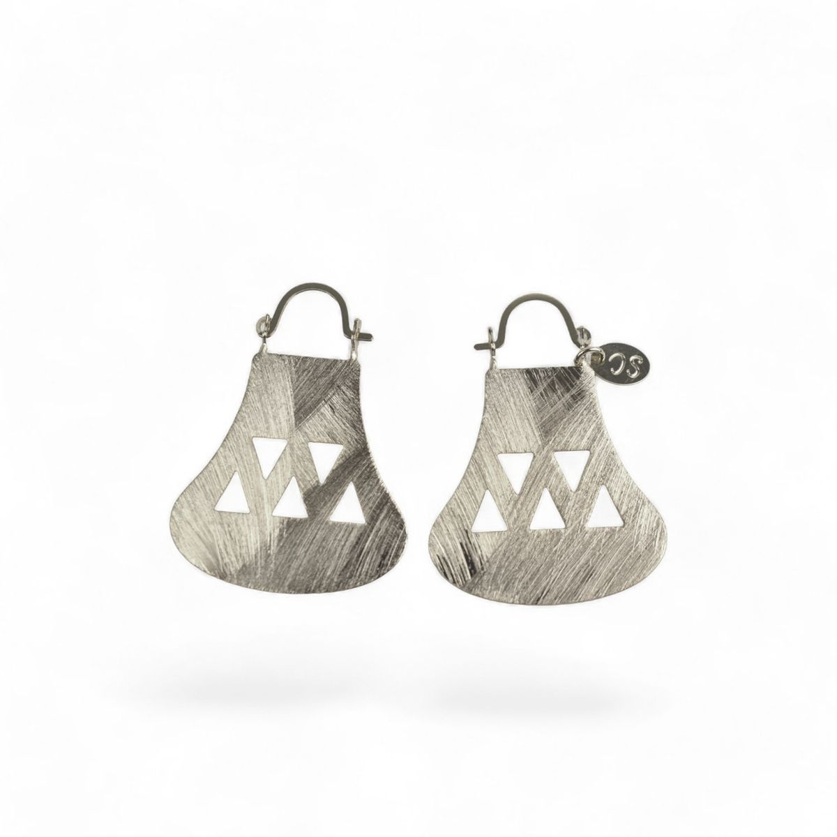 GENERICO - Aro Peltre Bañado En Plata Cultura Mapuche