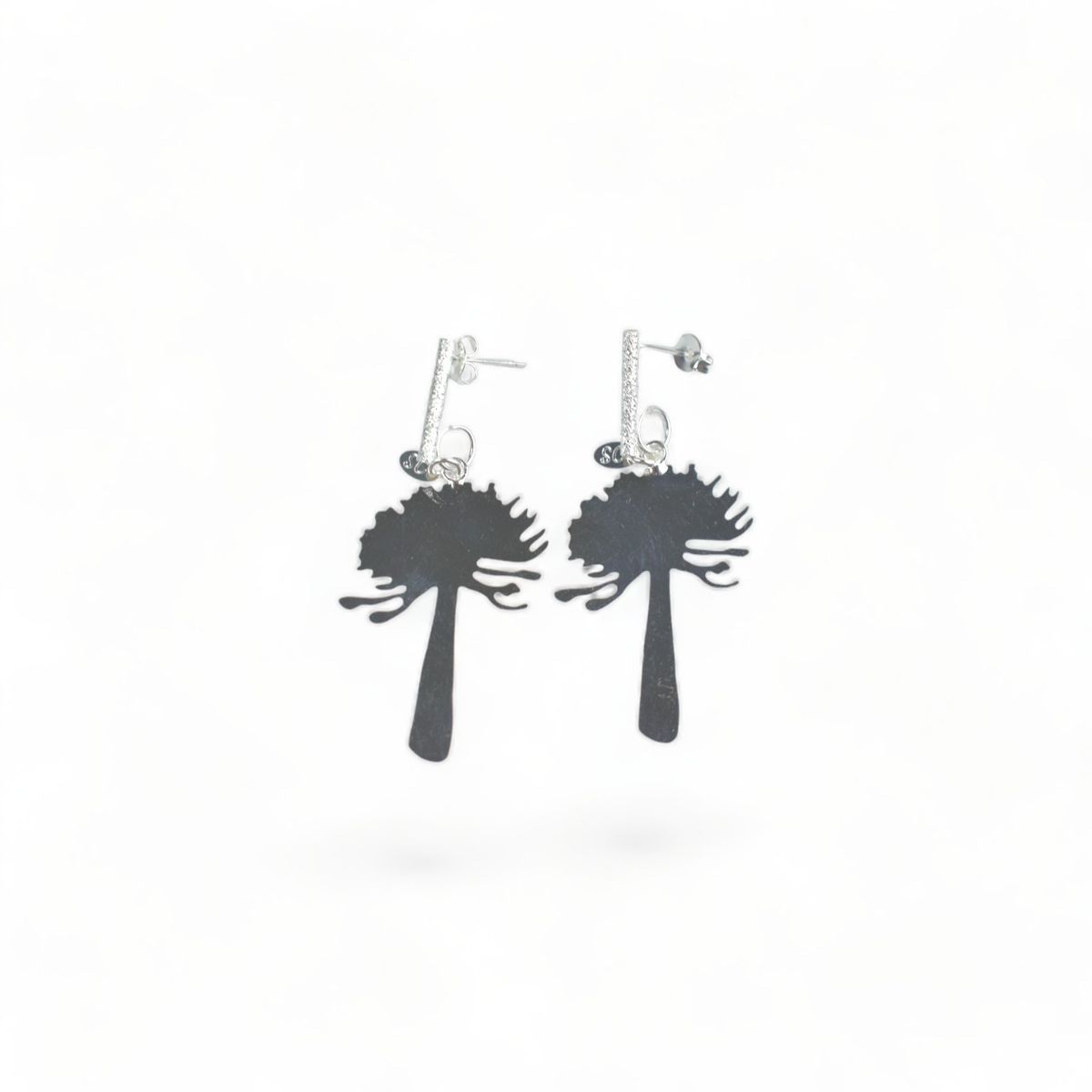 GENERICO - Aro Araucaria Peltre Baño De Plata.