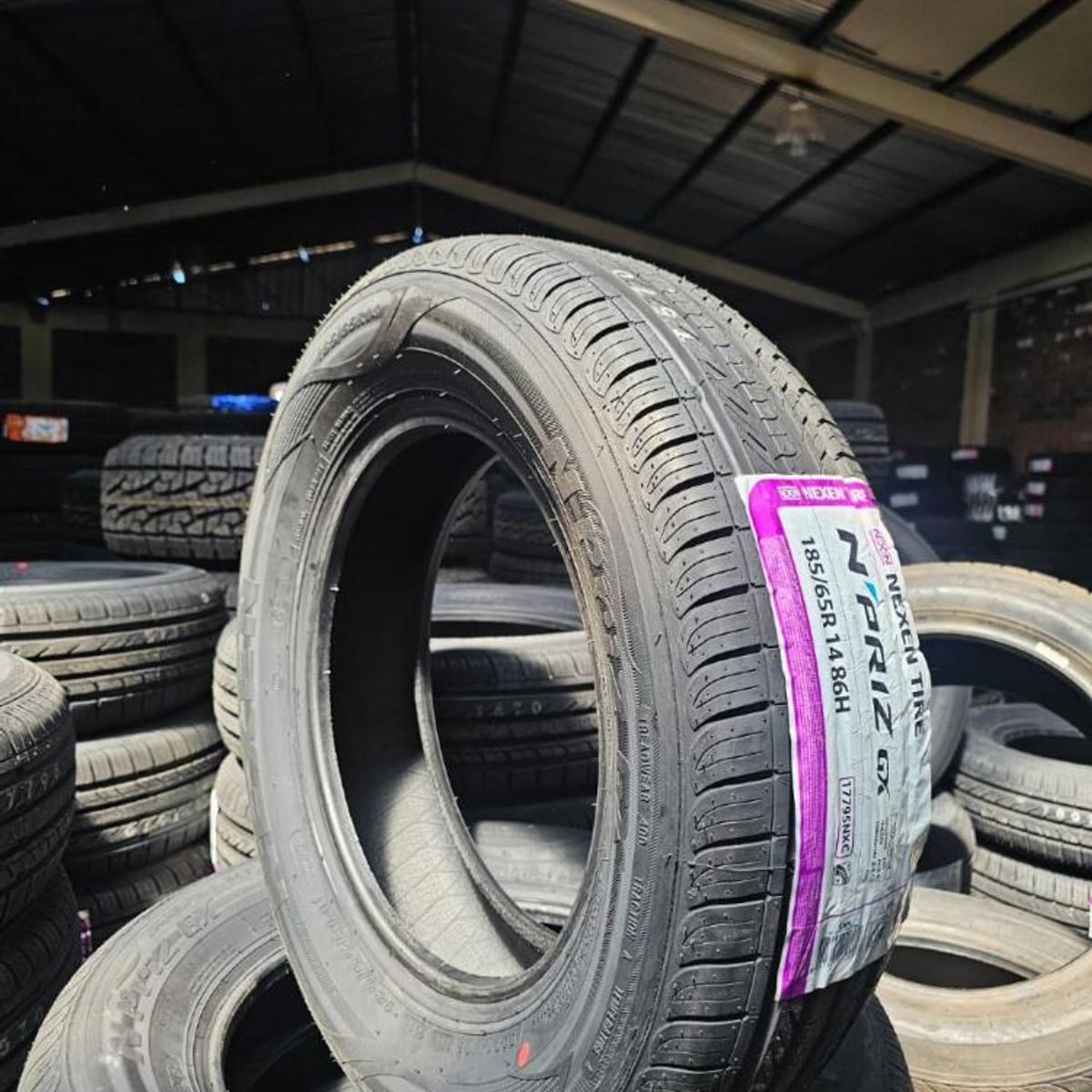 NEXEN - Neumatico 18565 R14 4pr 86h Npriz Nexen Chino