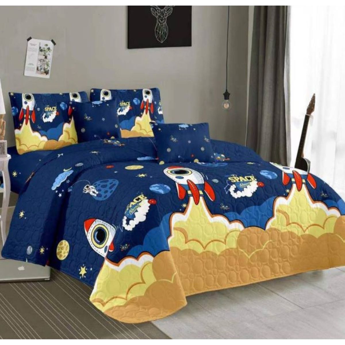 COMPRAPO - Cubrecama Quilt Infantil Liviano 1.5 Pza. Mod. Rocket + Funda 50x70 Cm