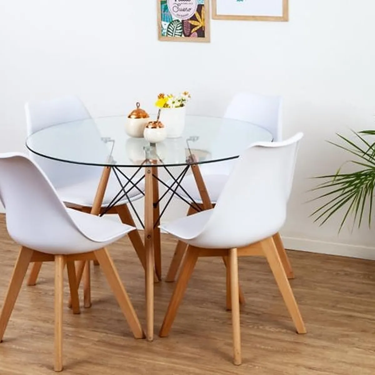 GENERICO - comedor circular 80cm mas 4 sillas tulip