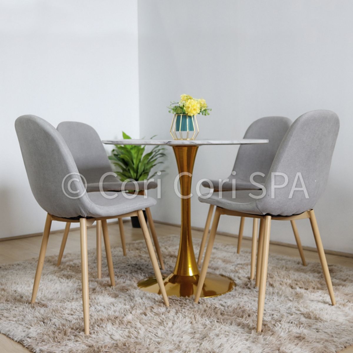 CORI CORI - Juego de Comedor Mesa Tulip Gold 80cms + 4 sillas Scoop Grises