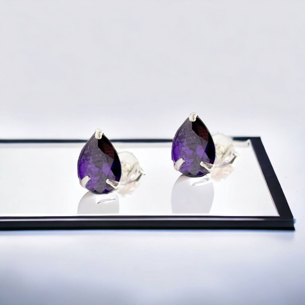 GENERICO - Aros de Plata Gota Circón Morado