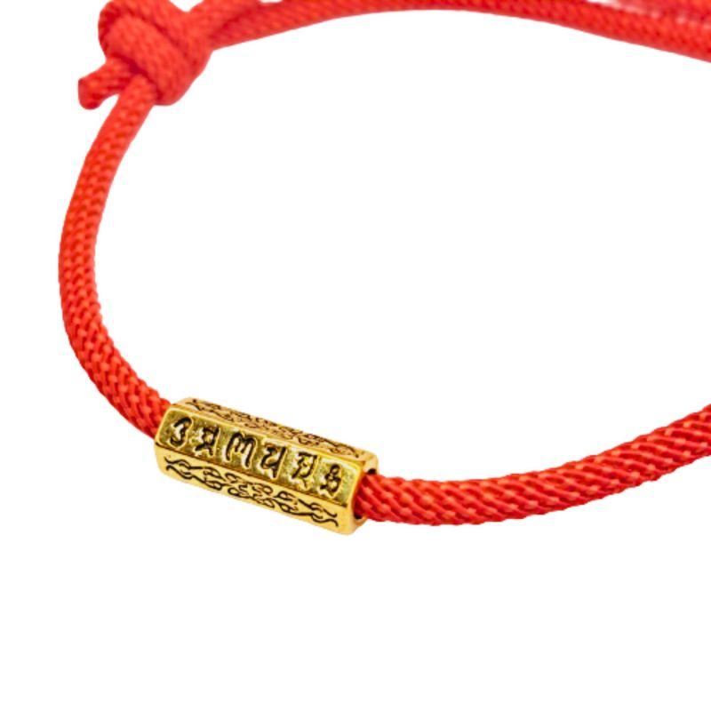 GENERICO - Pulsera hilada roja con decoración de protección dorada