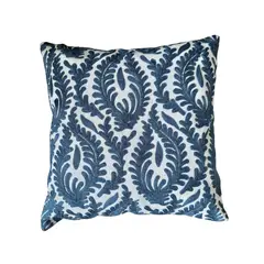 LOVE HOME DECO & LIVING - Cojin de Lino Bordado Bacteria