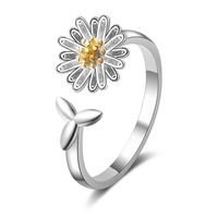 Anillo Flor Margarita Ajustable Plateado