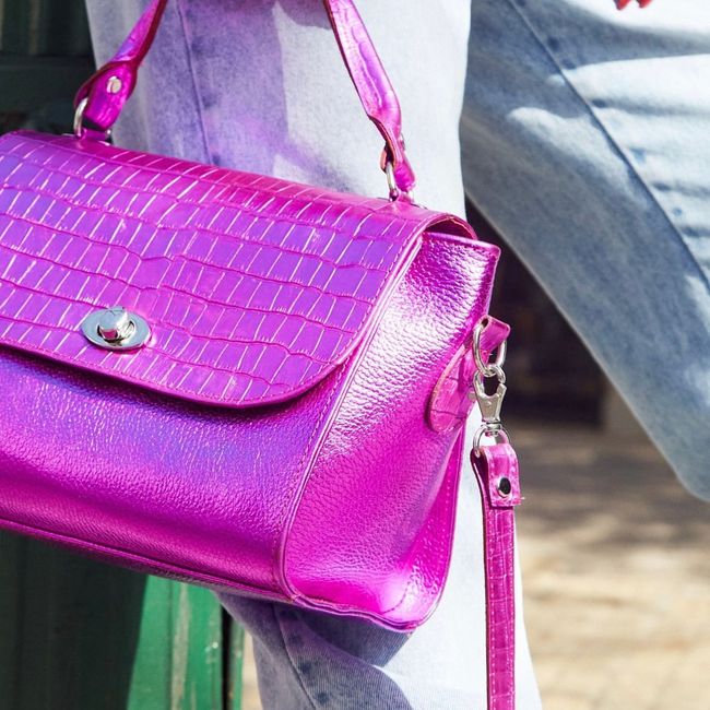 UNIQUES - Cartera Laila Cuero Metalizado