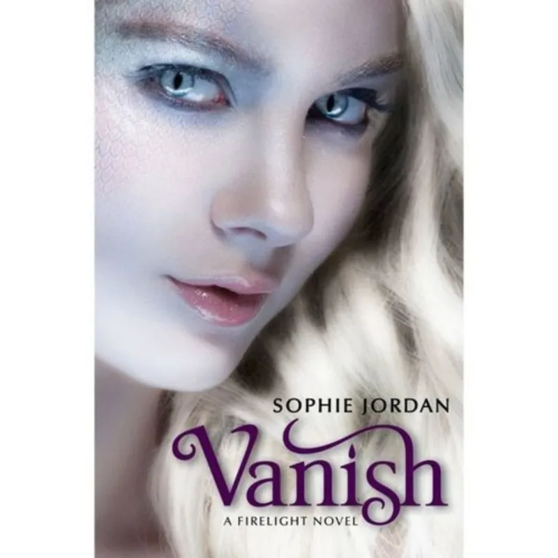 VERGARA Y RIBA - Firelight 2: Vanish - Chica De Niebla - Jordan, Sophie