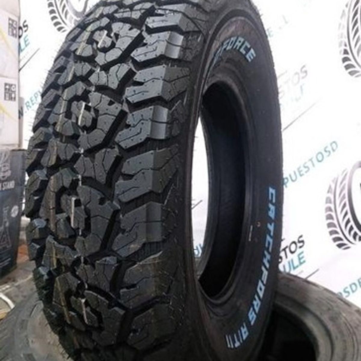 WINDFORCE - Neumatico 235/75 R15 Catchfors A/t Ii