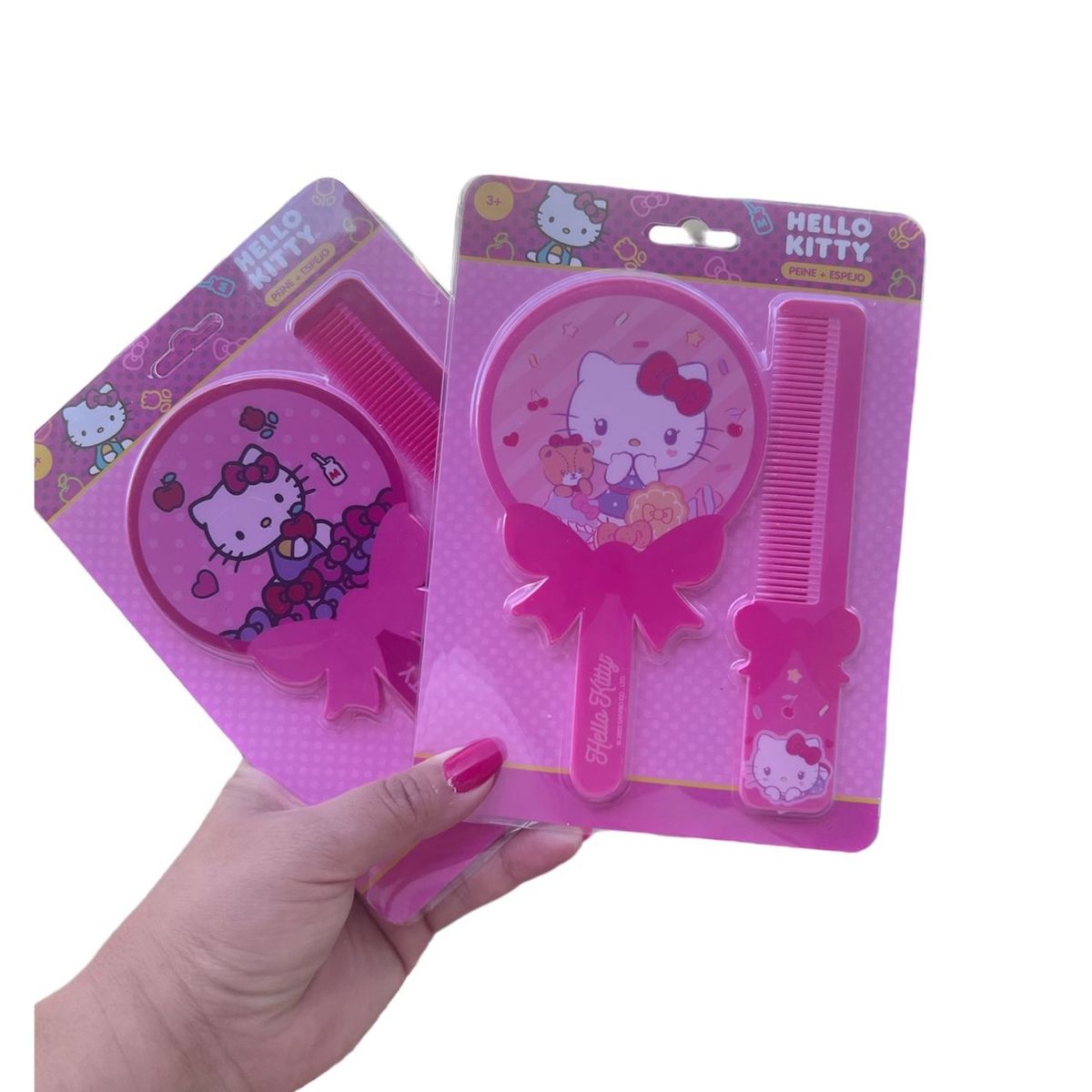SANRIO - Set Espejo y Peine Portatil HelloKitty
