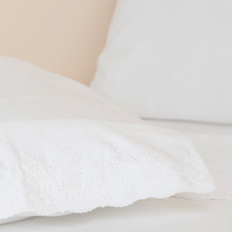 DOMINGA CERON - Set de Sábana Broderie Blanca Dominga Cerón 2 Plazas - Modelo Dominga