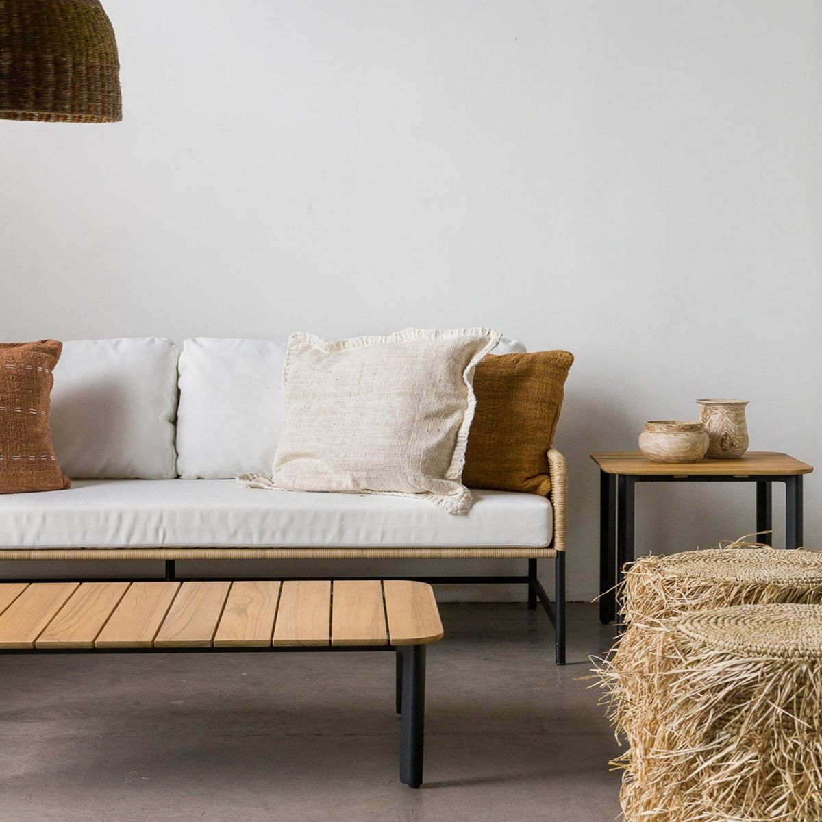 AMOBLE - Cojin Undu Natural Amoblé