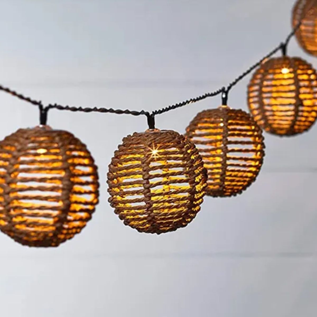 IRM - Set Cadena Luminosa Solar 3.6 Metros Solar Diseño Red