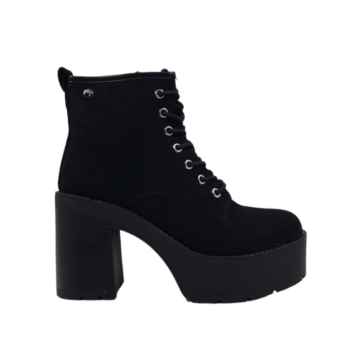 GENERICO - Botin Negro Tachas Plataforma