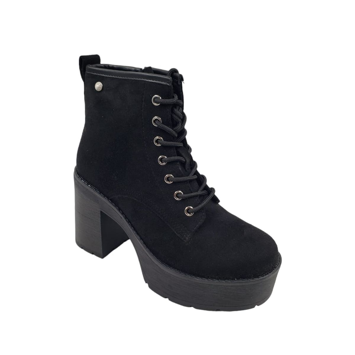 GENERICO - Botin Negro Tachas Plataforma