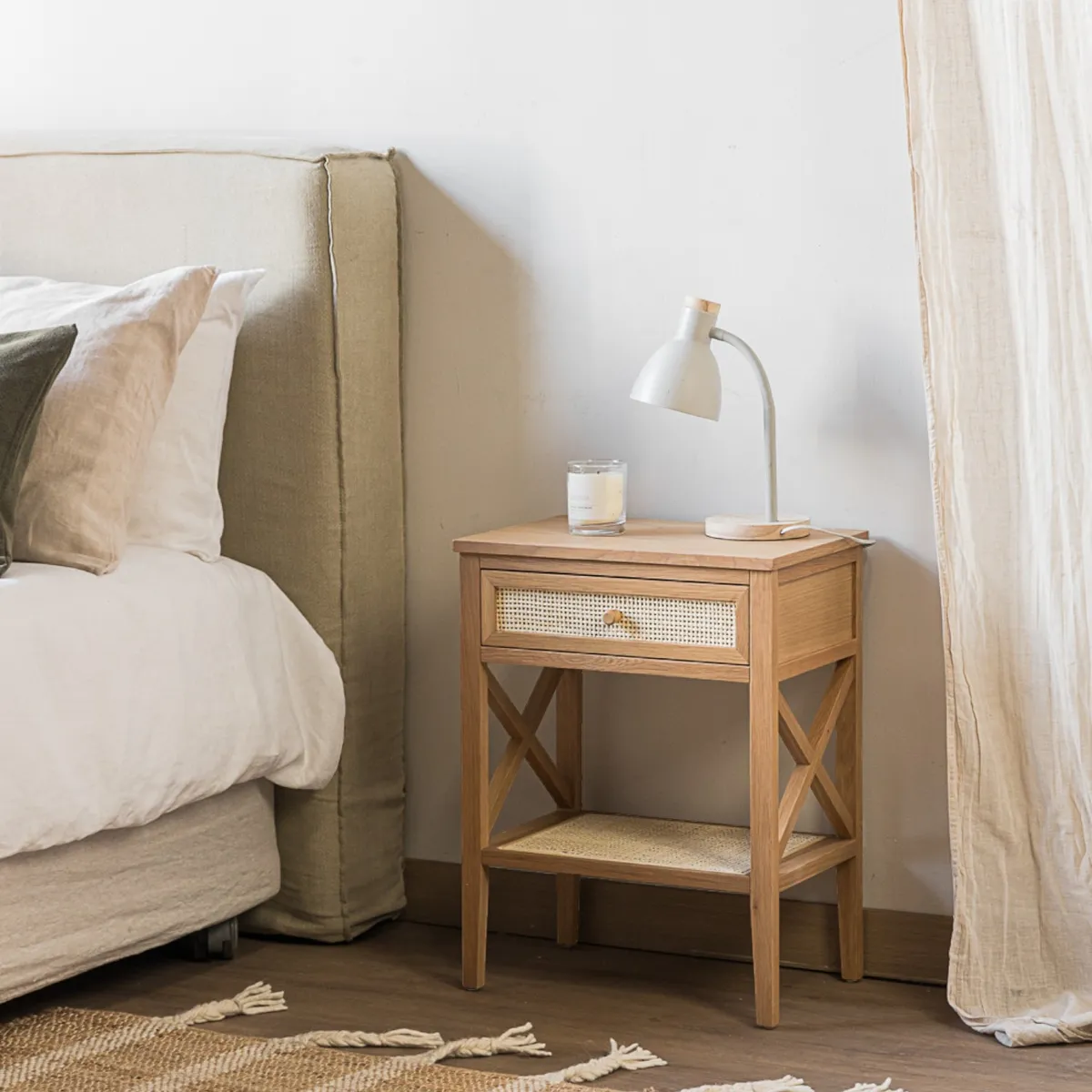 AMOBLE - Velador Arges Natural Amoblé