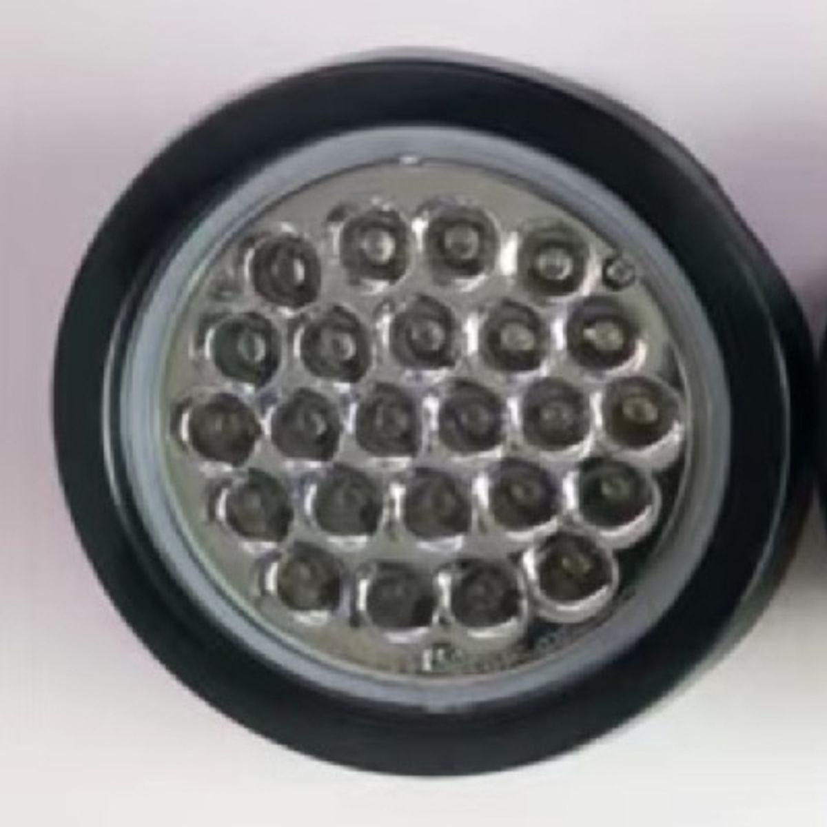 FLAMINGOS - 4" Diametro Farol de 24 LED Multivoltaje Blanco