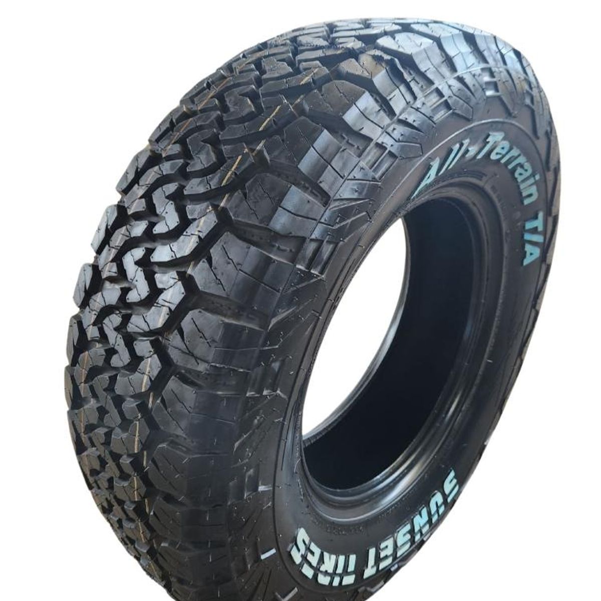 GENERICO - Neumatico 245/75 R16 Sunset 10 Pr 120/116s All-terrain T/a SUN