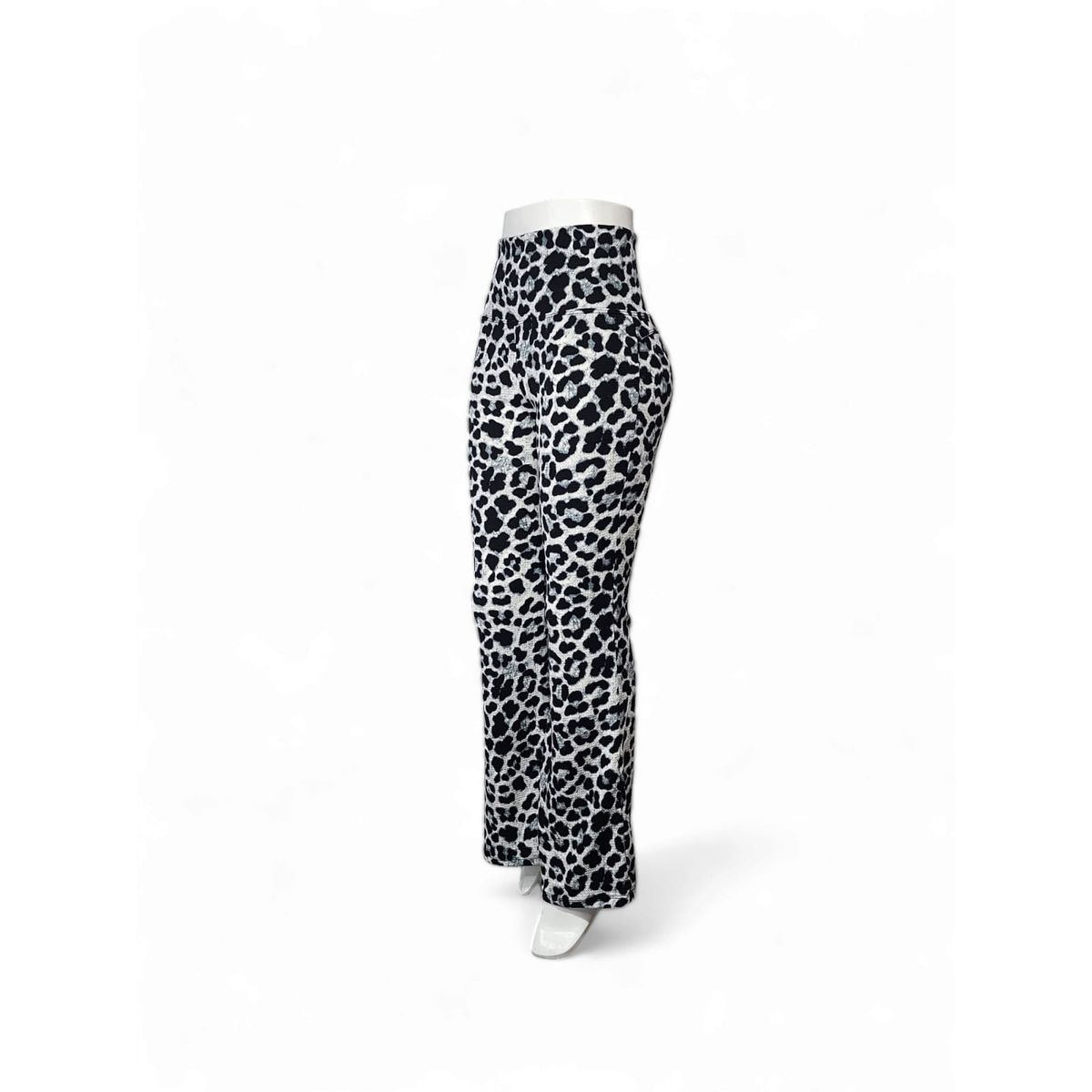 GENERICO - calzas flare pata elefante efecto push up diseño animal print