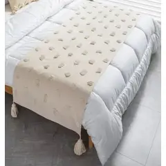 ANGELES DEL HOGAR - Piecera Bordadas con Pompones 2plazas