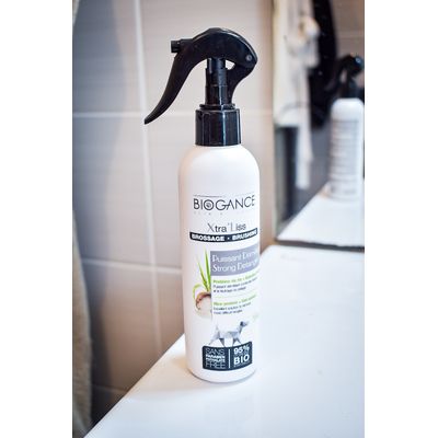 Imagen 2 del producto Desenredante XTRA LISS, 250 ML,