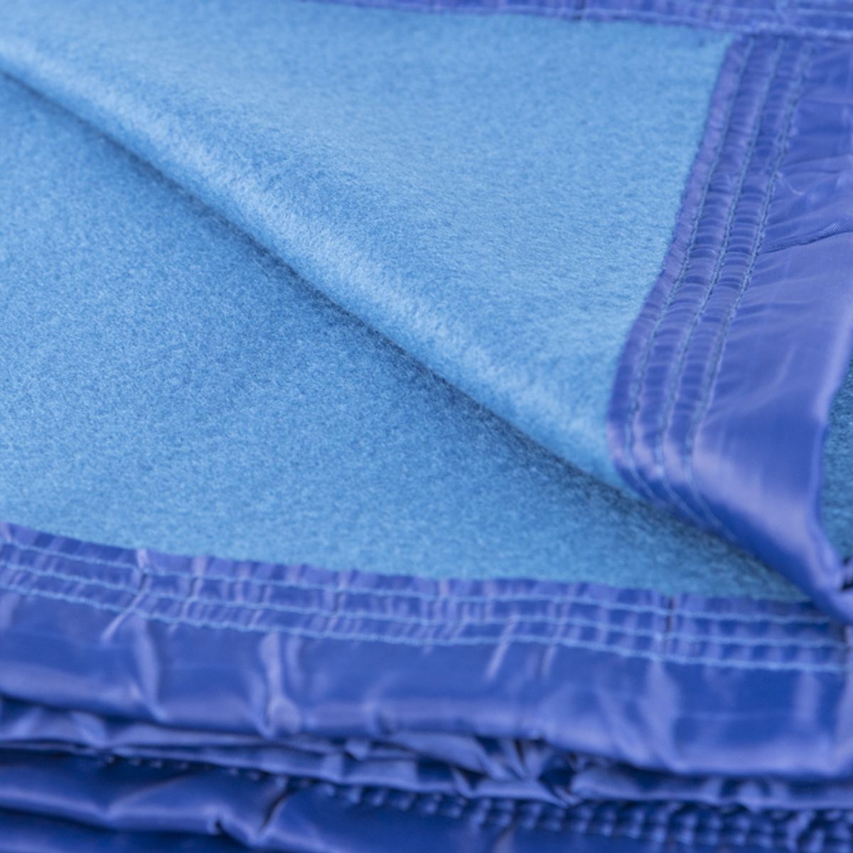 EL CASTILLO FRAZADAS - Frazada Super Termica Azul 2 plazas