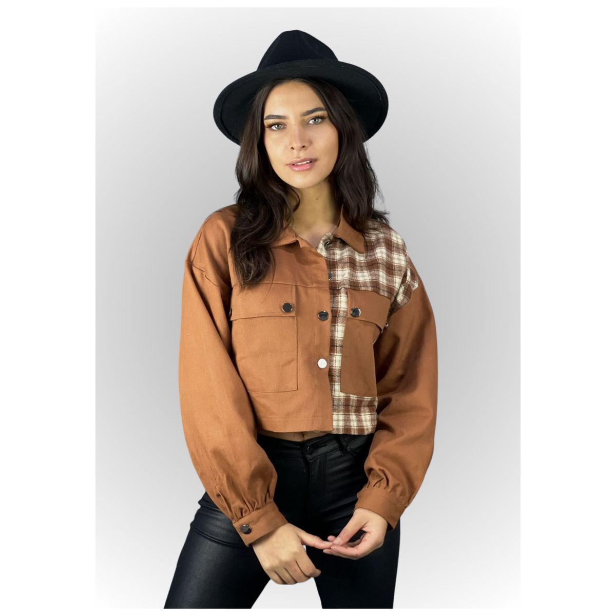 ENIGMATICA BOUTIQUE - Chaqueta Mezclilla Decoración Cuadros ENIGMATICA BOUTIQUE