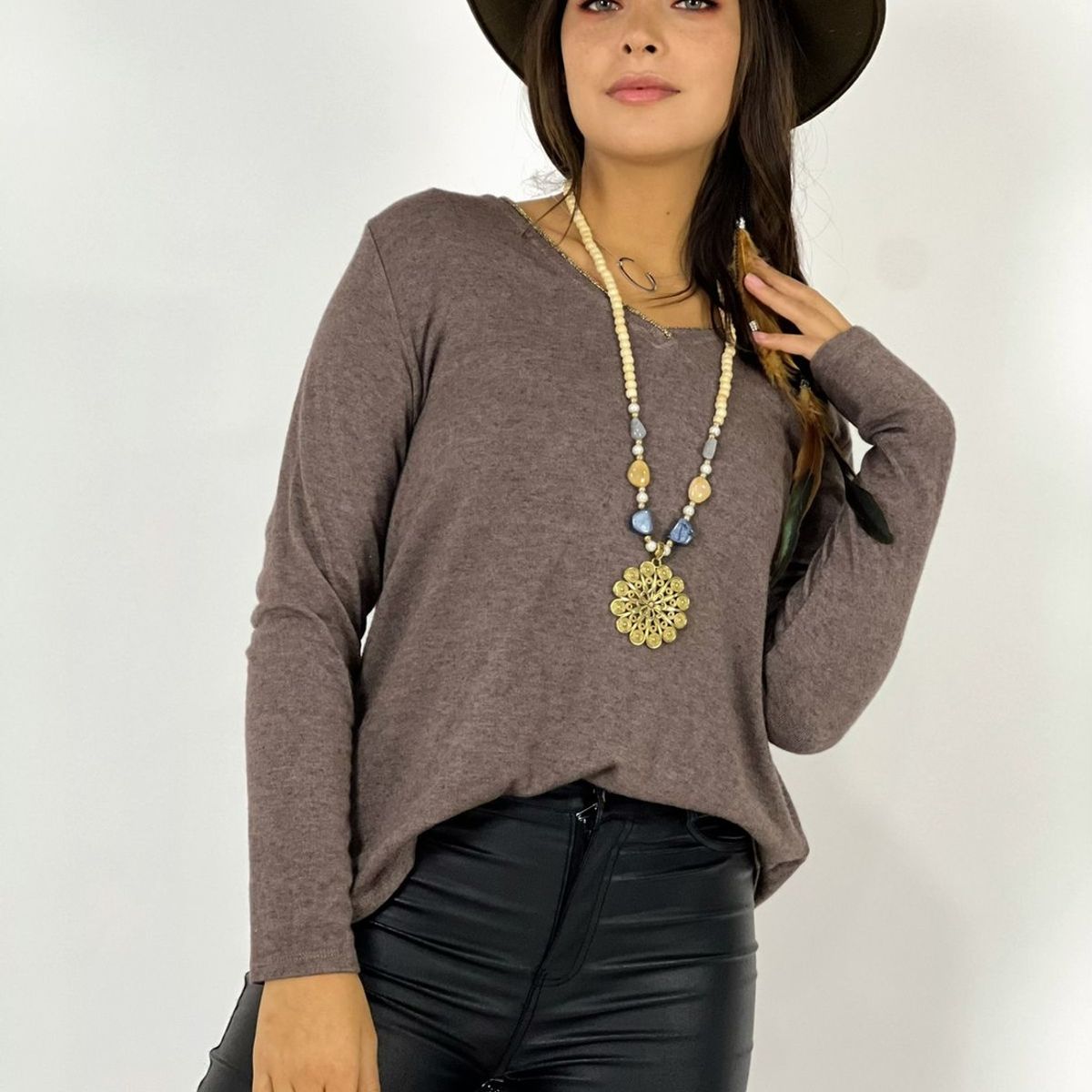 ENIGMATICA BOUTIQUE - Polera Algodón Detalle Tejido en Espalda ENIGMATICA BOUTIQUE