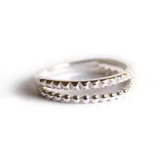 GOIA - Anillo Doble Puntitos y Ranuras
