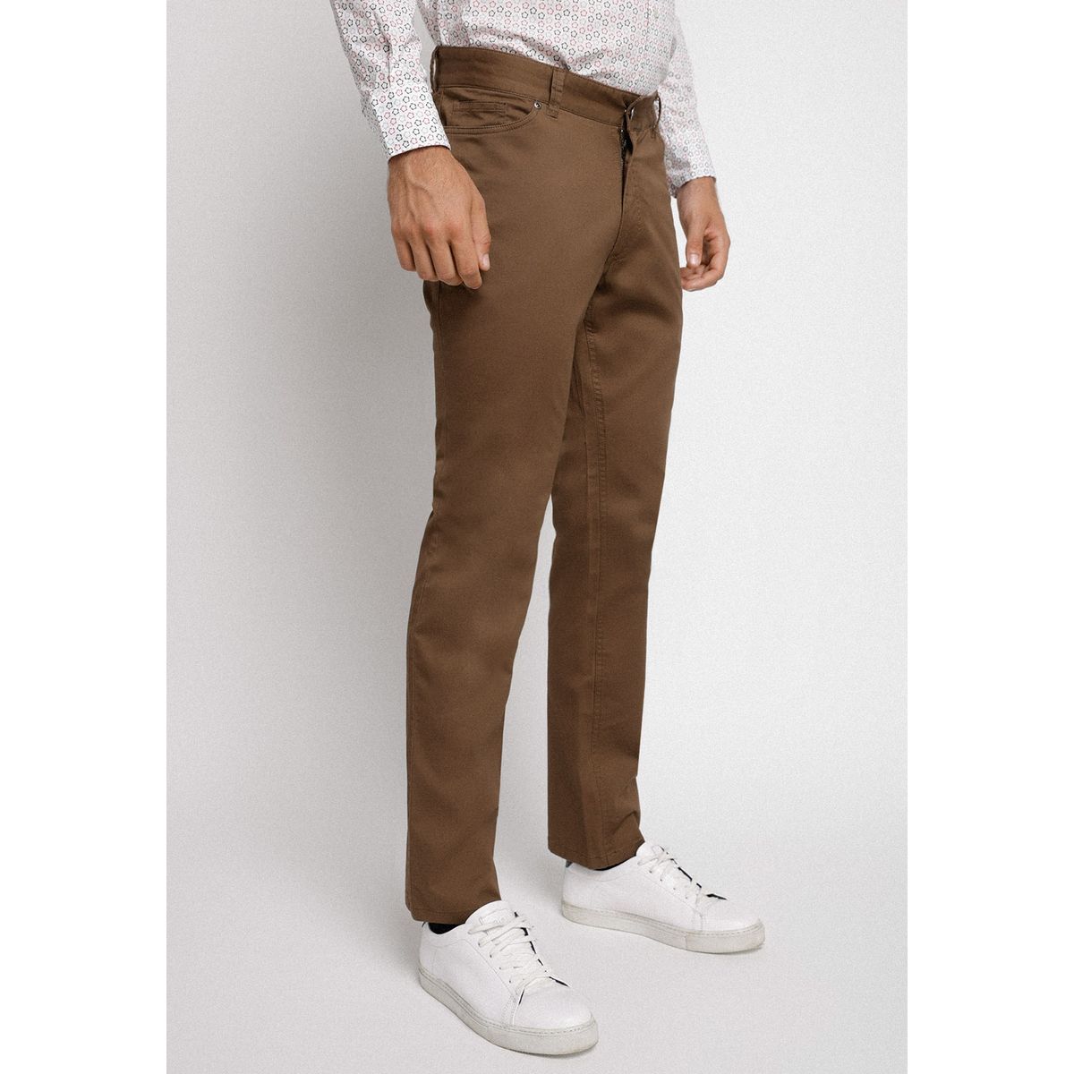 TRIAL - Pantalón cinco bolsillos khaki