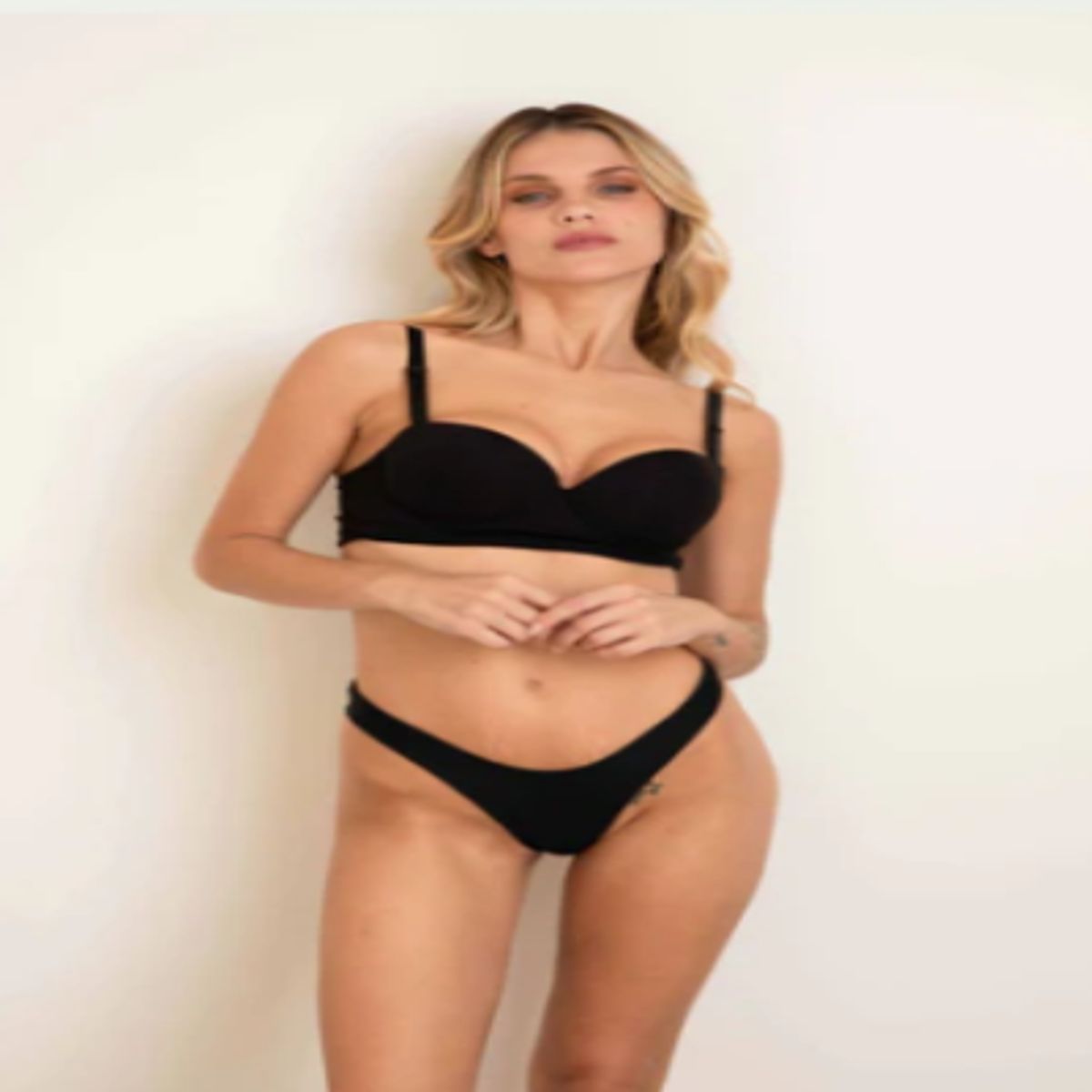 PURPURATTA - Sostén PW, con copa y varilla