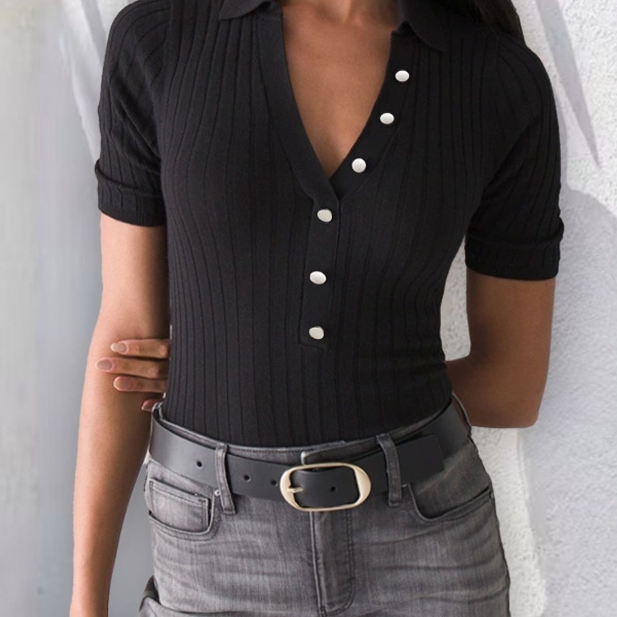 MOSS ROSE - Jersey polo slim de manga corta abotonado para mujer
