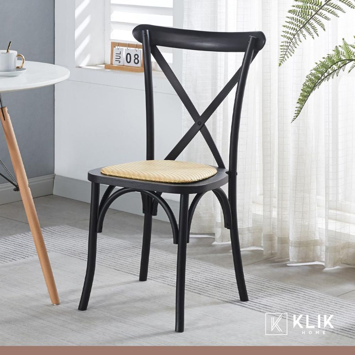 KLIK - Comedor redonda de vidrio Cross 120cm + 5 Silla Crossback Madera Negra KLIK