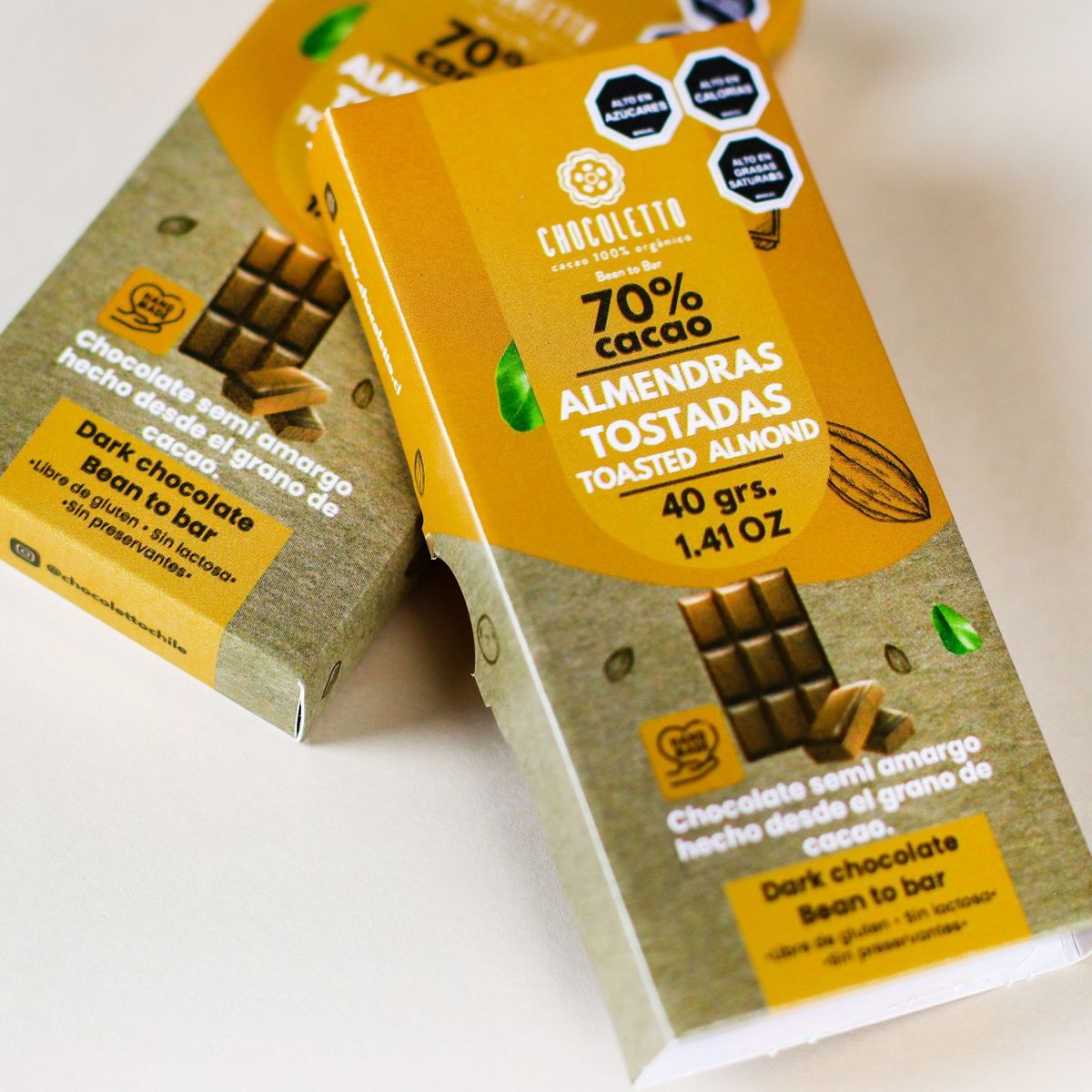 CHOCOLETTO - Chocolate 70 cacao con Almendras Tostadas