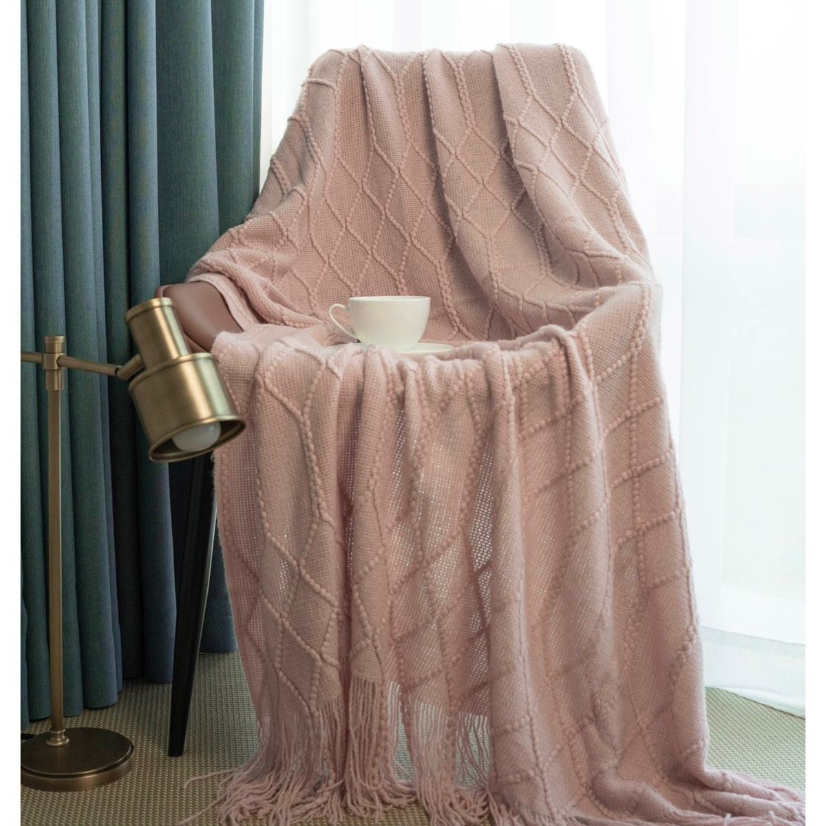 COMPRAPO - Manta para Sofá o Piecera Blanket Mod Rombos y Flecos Color Rosa